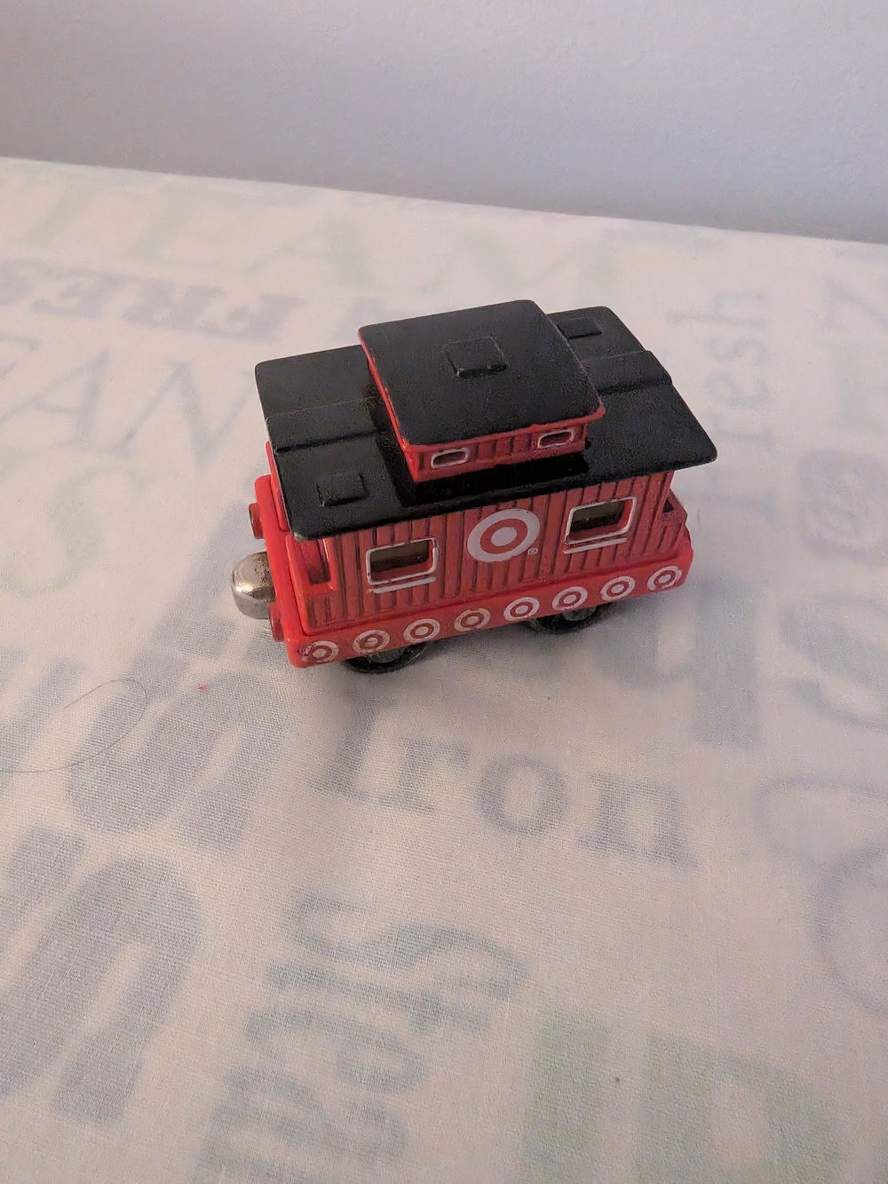 Target Caboose Thomas & Friends Take-N-Play Diecast Car 2002 Train